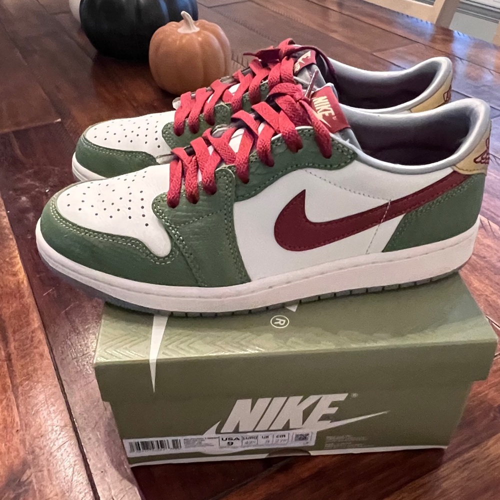 2024 Air Jordan 1 Retro Low OG 'Year of the Dragon'